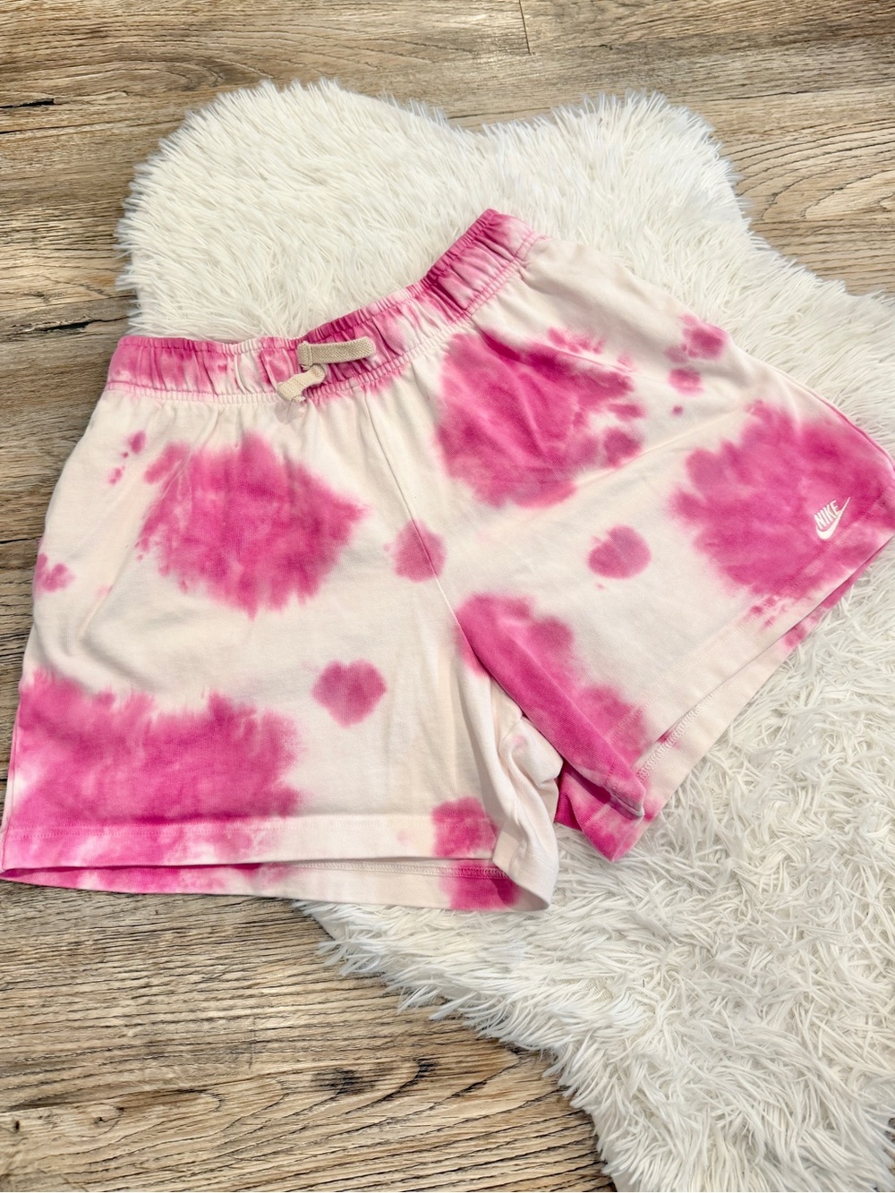 NIKE Tie Dye Shorts Cotton Knit Athletic Natural Fibers
